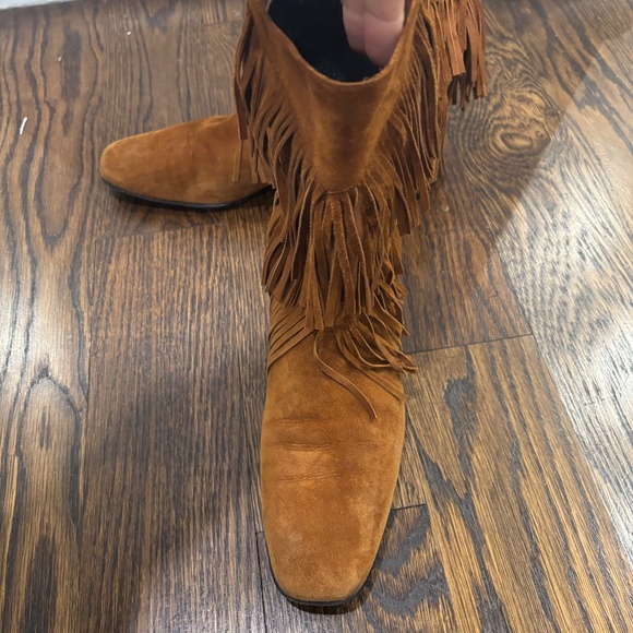 Authentic Roger Vivier Suede Fringe boots sz 39.5 - Picture 5 of 8